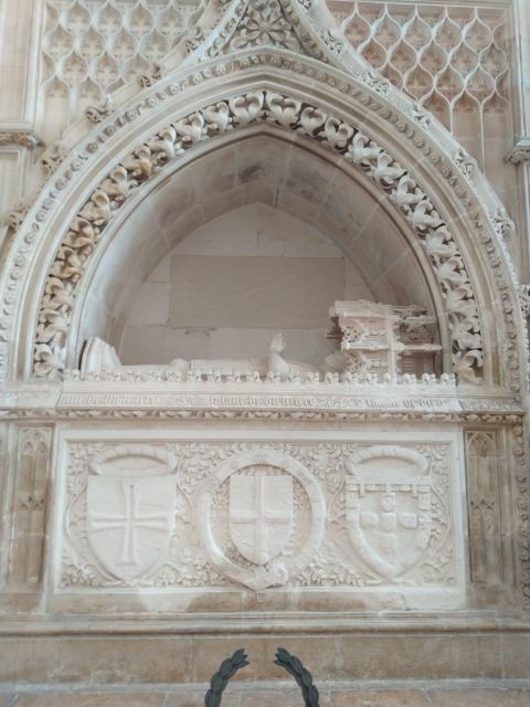 From Fátima to Batalha, Nazaré and Óbidos Private Tour - Inclusions and Exclusions