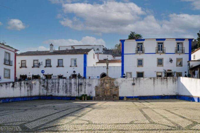 From Fátima to Batalha, Nazaré and Óbidos Private Tour - Batalha Monastery Exploration
