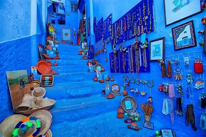 From Fes: Chefchaouen Day Trip With Return Transfers - Exploration and Free Time
