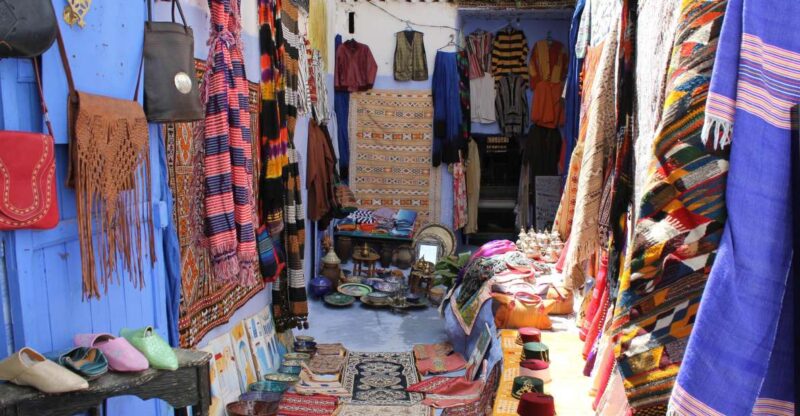 From Fes : Chefchaoun Day Trip Group Tour - Food and Amenities