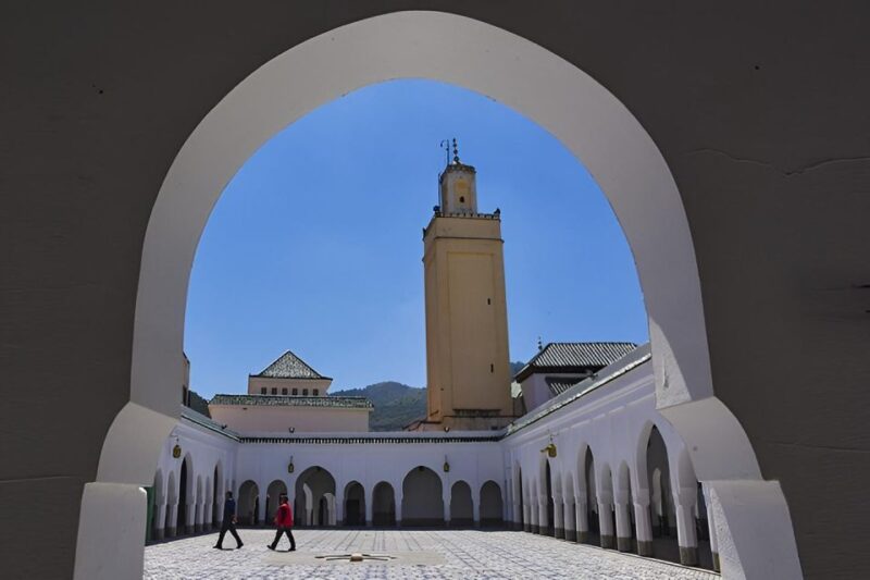 From Fes: Day Trip to Meknes, Volubilis, Moulay Idriss - Key Points