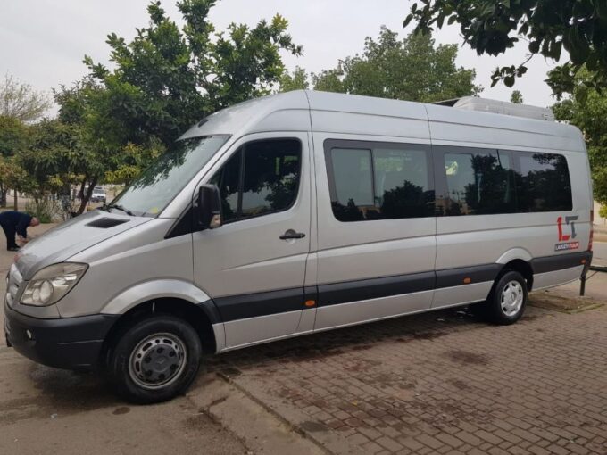 From Fes: Transfer to Train Station or Bus Station - Multilingual Drivers