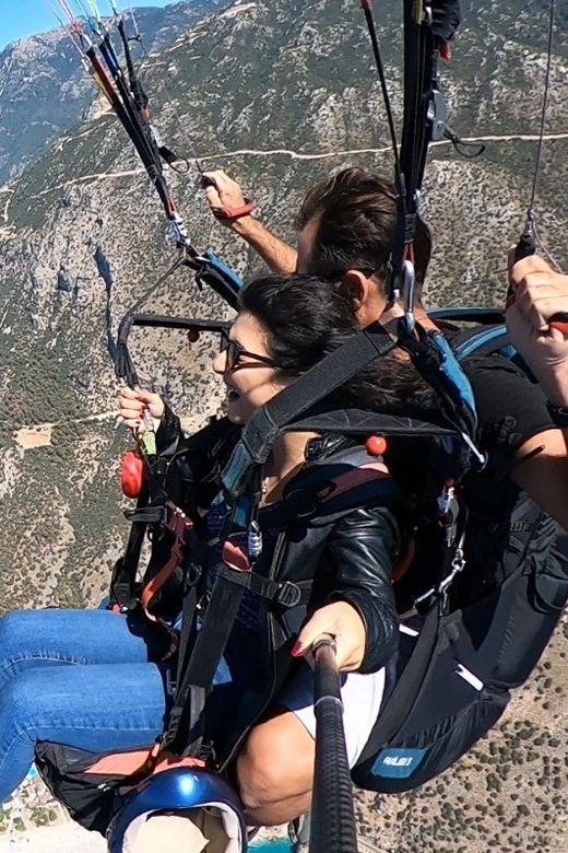From Fethiye: Oludeniz Paragliding Trip With Transfer - Flight Details and Location