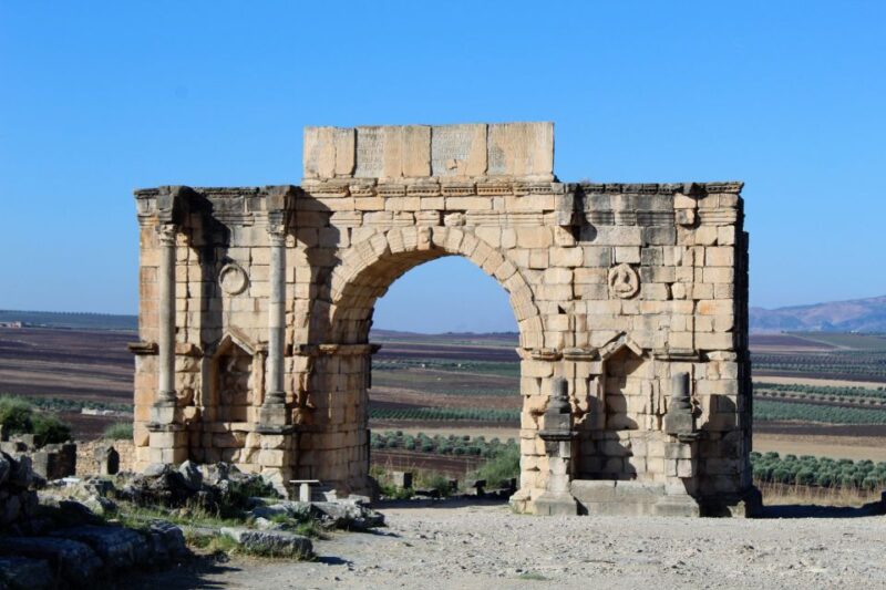 From Fez: Volubilis Moulay Idriss and Meknes Day Trip - Itinerary Highlights