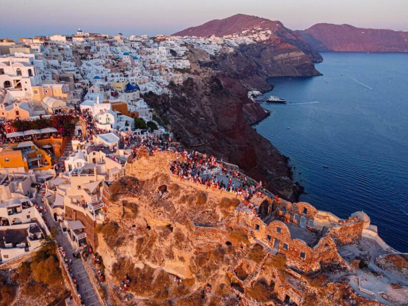 From Fira: Santorini Highlights Minibus Tour With Oia Sunset - Itinerary Details