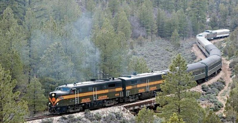 From Flagstaff: Grand Canyon Railroad Full-Day Guided Tour - Experience Highlights