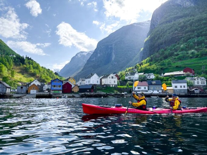 From Flåm: Nærøyfjord 3 Day Kayaking and Camping Tour - Suggested Packing List