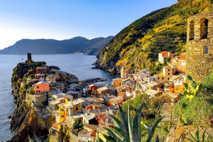 From Florence: Cinque Terre Day Trip by Bus - Frequently Asked Questions