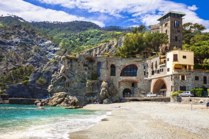 From Florence: Cinque Terre Round Trip Bus Transportation - Booking and Cancellation