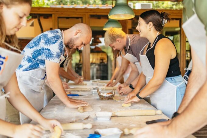 From Florence: Cooking Class & Lunch at Tuscan Farmhouse - Booking and Cancellation Policy