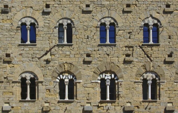 From Florence: PRIVATE Tour of San Gimignano and Volterra - Dining Options