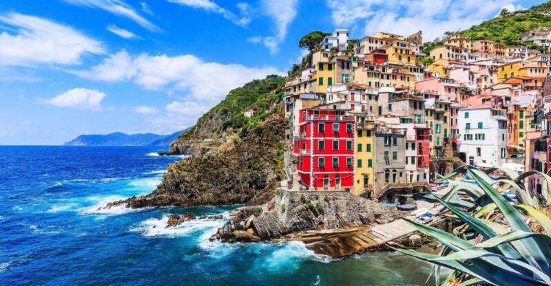 From Florence: Round Trip Transfer to Cinque Terre - Key Points