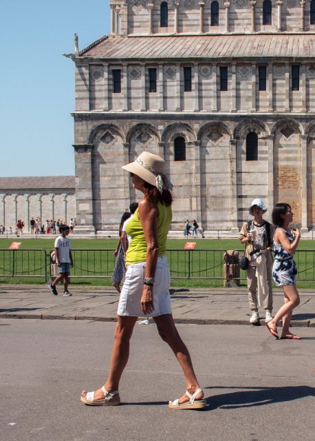 From Florence: Round-trip Transfer to Pisa & Cinque Terre - Pisa Exploration