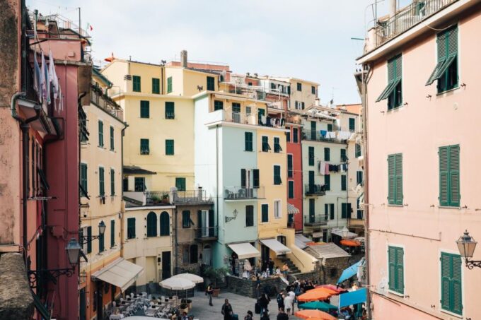 From Florence: Round-trip Transfer to Pisa & Cinque Terre - Sightseeing Opportunities