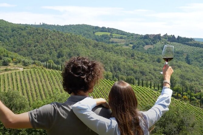 From Florence: San Gimignano, Siena, and Chianti Wine Tour - Discovering San Gimignano