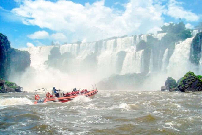 From Foz Do Iguaçu: Brazil Iguazu Falls & Macuco Safari Boat - Group Size and Requirements