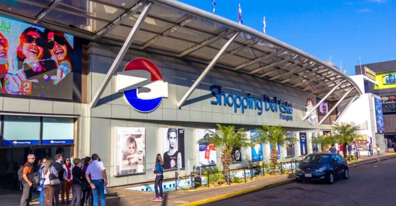 From Foz Do Iguaçu: Ciudad Del Este Shopping Tour - Shopping Experience