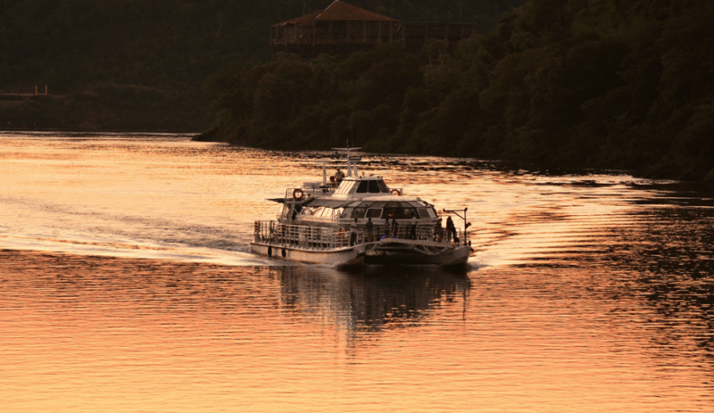 From Foz Do Iguaçu: Iguazu Cruise Expedition - Key Points