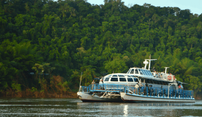 From Foz Do Iguaçu: Iguazu Cruise Expedition - Confirmation Process