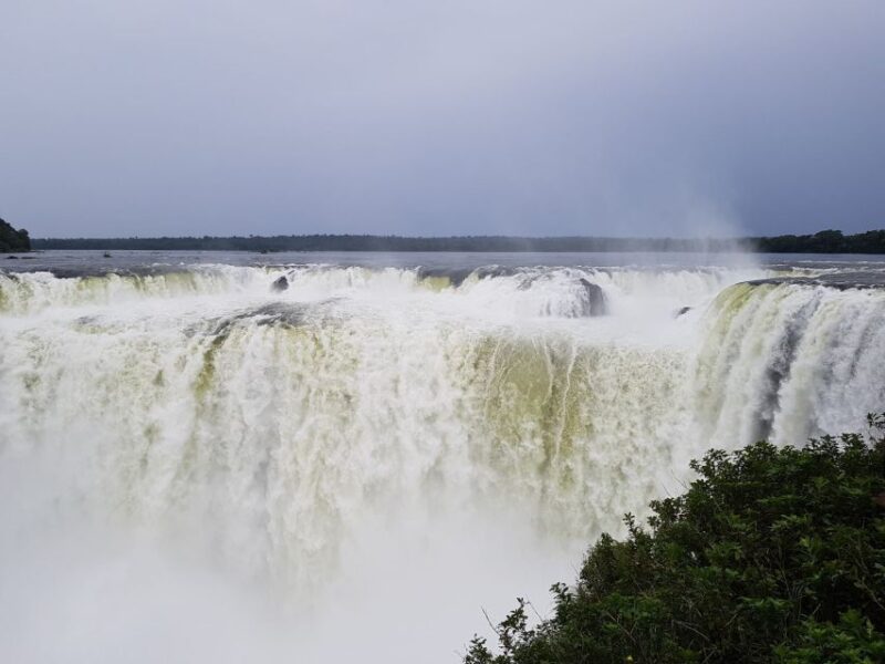 From Foz Do Iguaçu: Iguazu Falls Boat Ride Argentina - Inclusions and Fees