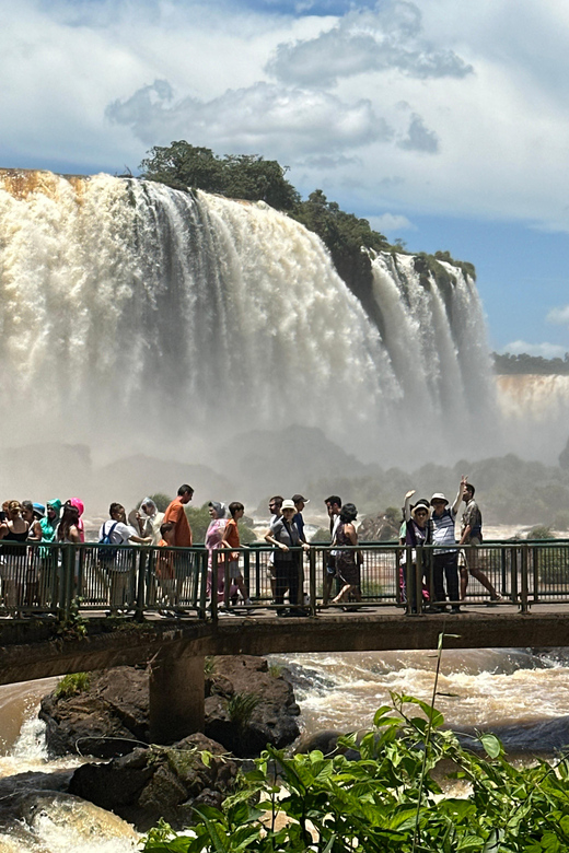 From Foz Do Iguaçu: Private Tour on Argentinean Falls - Pickup and Transportation