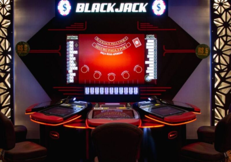 From Foz Do Iguaçu: Transfer to City Center Iguazu Casino - Game Tables and Terminals