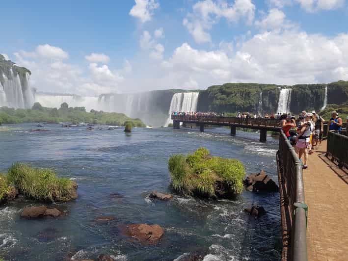 From Foz Do Iguaçu: Visit to Brazilian Falls and Bird Park - Itinerary Details