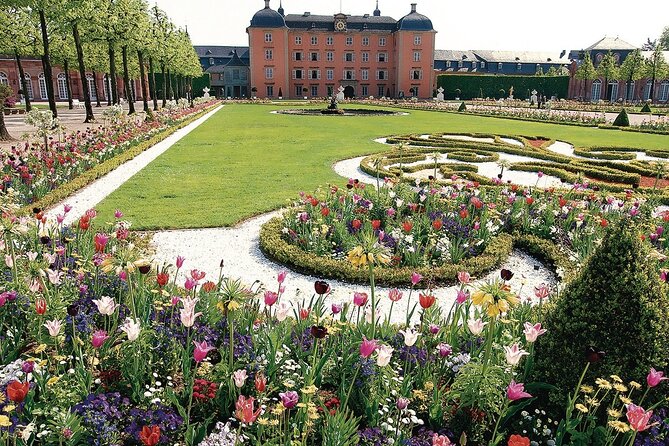 From Frankfurt: Heidelberg, Mercedes Museum & Schwetzinger Schloß - Private Guided Experience