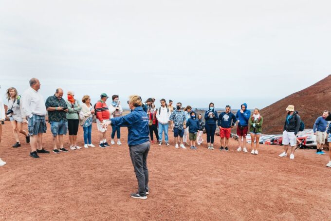 From Fuerteventura: Lanzarote Trip With Wine Tasting & Lunch - Return to Fuerteventura