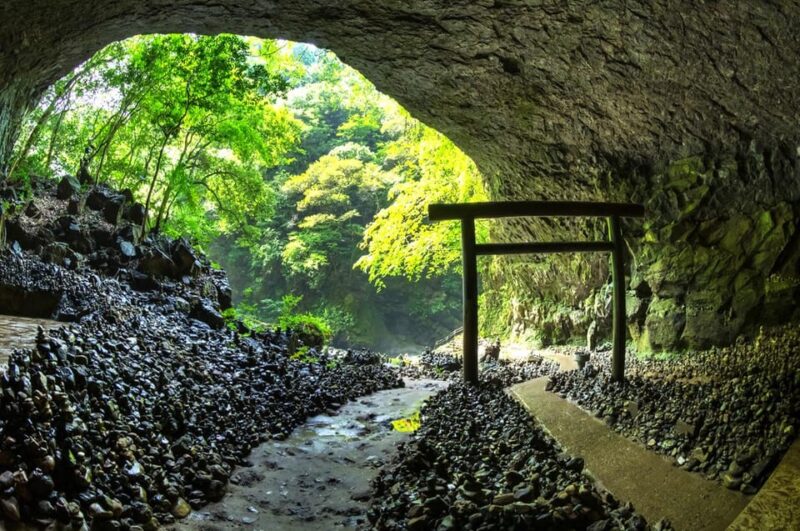 From Fukuoka: Day Trip to Miyazaki Takachiho Gorge & Shrine - Transportation and Duration