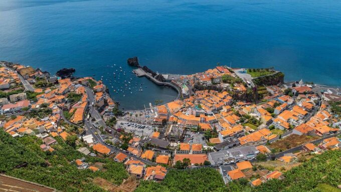 From Funchal: Câmara De Lobos Guided Tuk-Tuk Tour - Getting to the Meeting Point