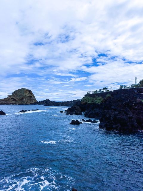 From Funchal: Full-Day Madeira & Porto Moniz Tour - Picturesque Fishing Town