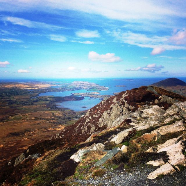 From Galway: Castles of Connemara Full-Day Tour - Visiting Aughnanure Castle