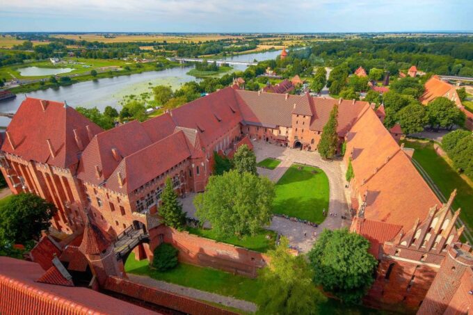 From Gdansk: Malbork Castle Half-Day Private Tour - Tour Inclusions