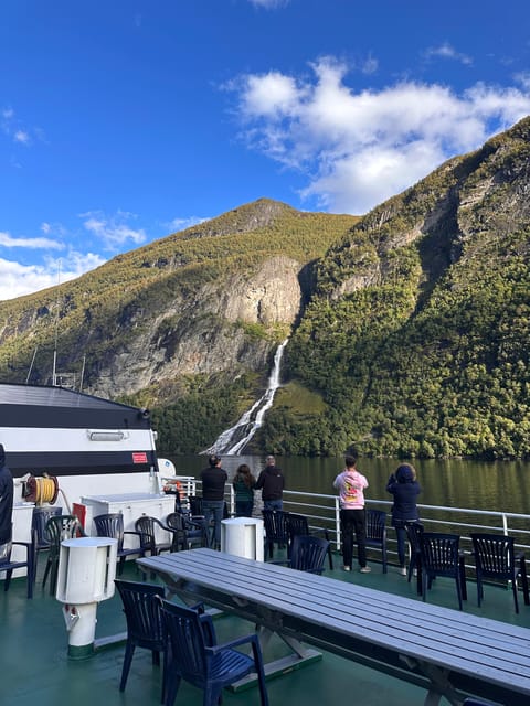 From Geiranger: Dalsnibba & Eagle Road Private Tour & Picnic - Experience Details