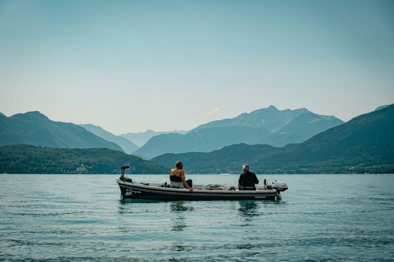 From Geneva: Day Tour for Palais De Iîle, Lake Annecy,Etc. - Exclusions