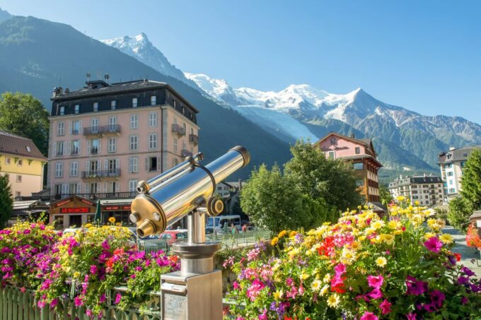 From Geneva: Guided Day Trip to Chamonix and Mont-Blanc - Montenvers Rack Railway to Mer De Glace