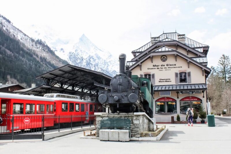 From Geneva: Guided Day Trip to Chamonix and Mont-Blanc - Visiting Chamonix