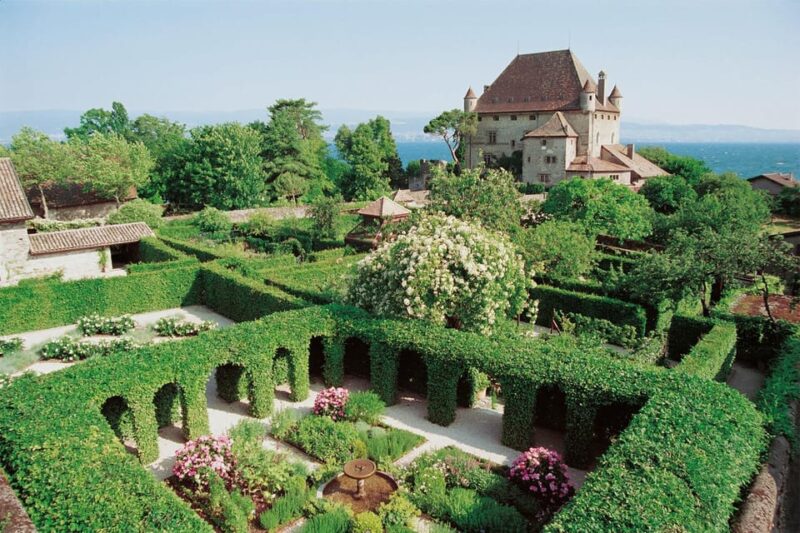 From Geneva: Half-Day Guided Excursion to Yvoire PRIVATE - Customer Feedback and Ratings