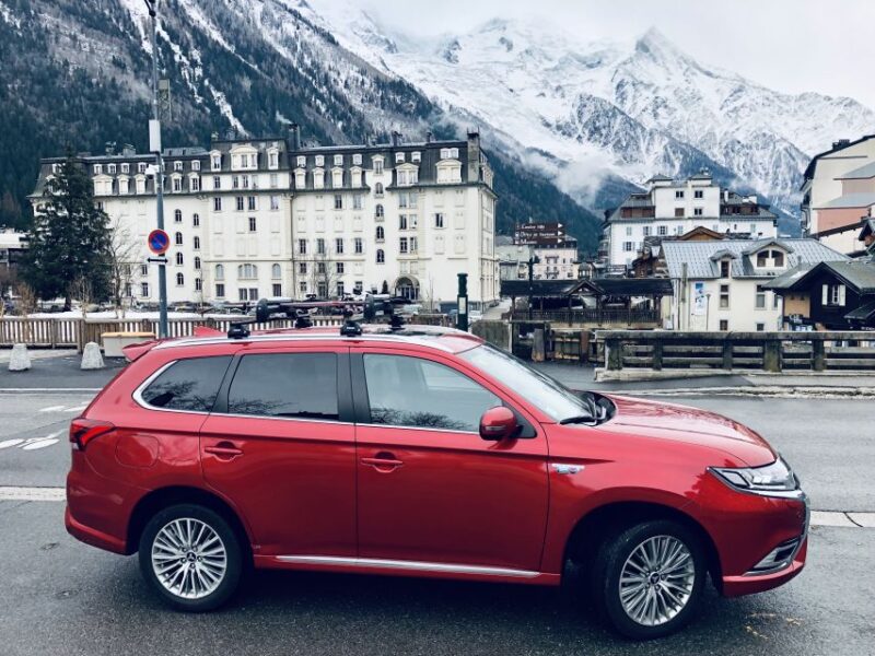 From Geneva: Private Transfer to Chamonix Mont Blanc - Driver and Languages