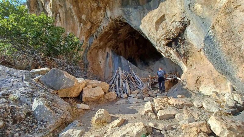 From Genna Silana: Canyon of Gorropu Guided Hike - Itinerary Details
