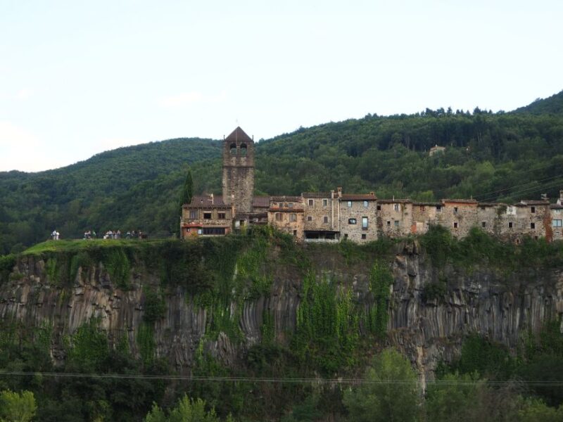 From Girona: Besalú, Banyoles & Historical Garrotxa Day Trip - Tour Inclusions