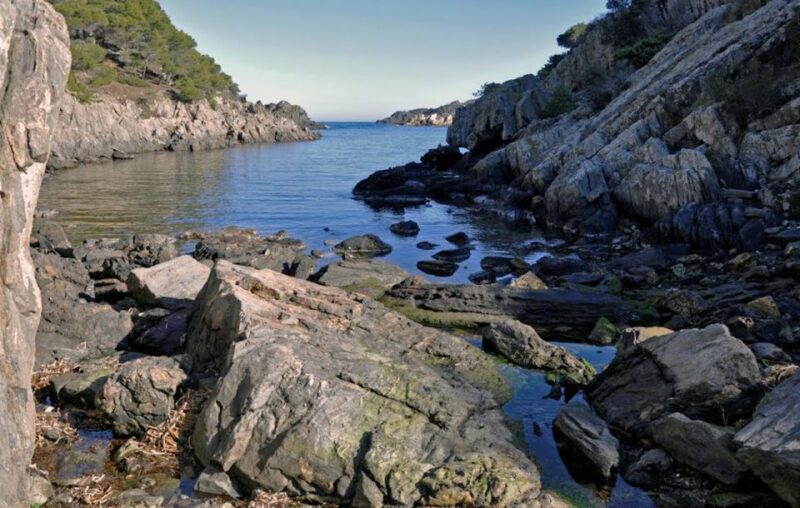 From Girona: Cadaques, St. Pere De Rodes Monastery - Key Points