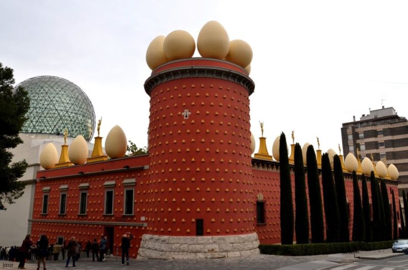 From Girona: Dalí Museum and Girona Small Group Tour - Inclusions and Pricing