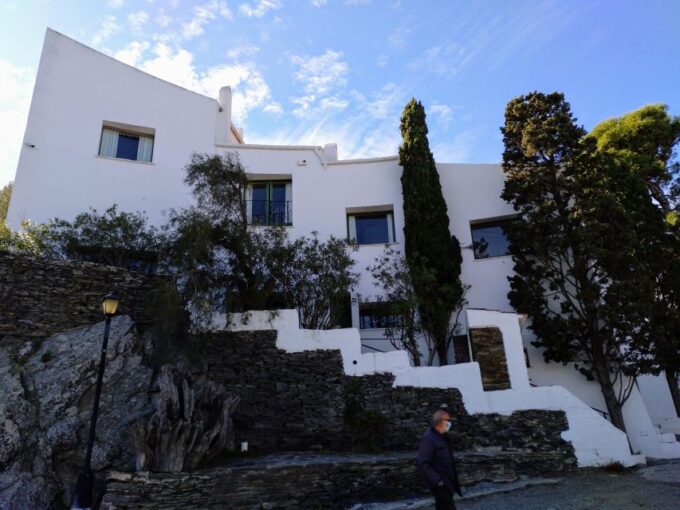 From Girona: Dalí Museum, Cadaqués and Creus Cape Tour - Accessibility and Suitability of the Tour
