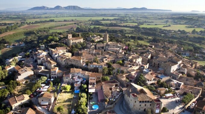 From Girona: Medieval Costa Brava Day Trip - Calella De Palafrugell and Camí De Ronda