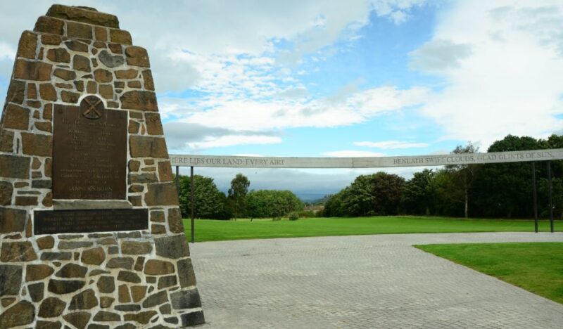From Glasgow: Bannockburn & Stirling Castle Private Tour - Highlights of the Itinerary