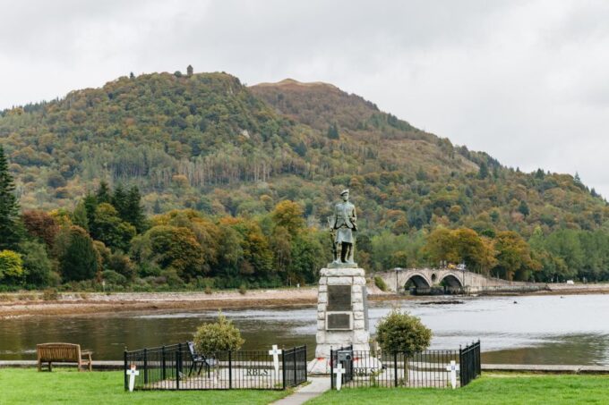 From Glasgow: Oban, Glencoe, Highland Lochs & Castles Tour - Tour Duration