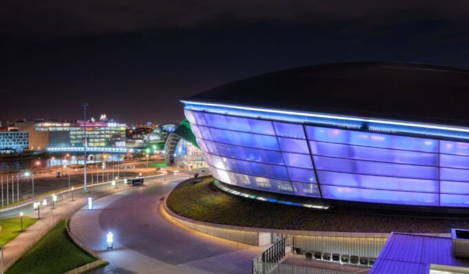 From Glasgow: Private One-Way Transfer to Edinburgh - Additional Fees