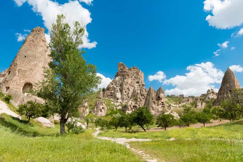 From Göreme: Cappadocia Red and Green Highlights Tour - Key Attractions